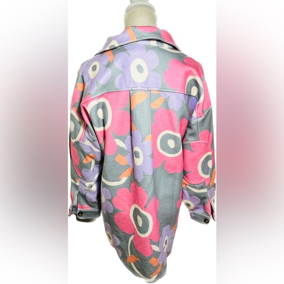 Shacket, Flannel Retro Grey Pink Floral 3X-Small Available! - Picture 5 of 8